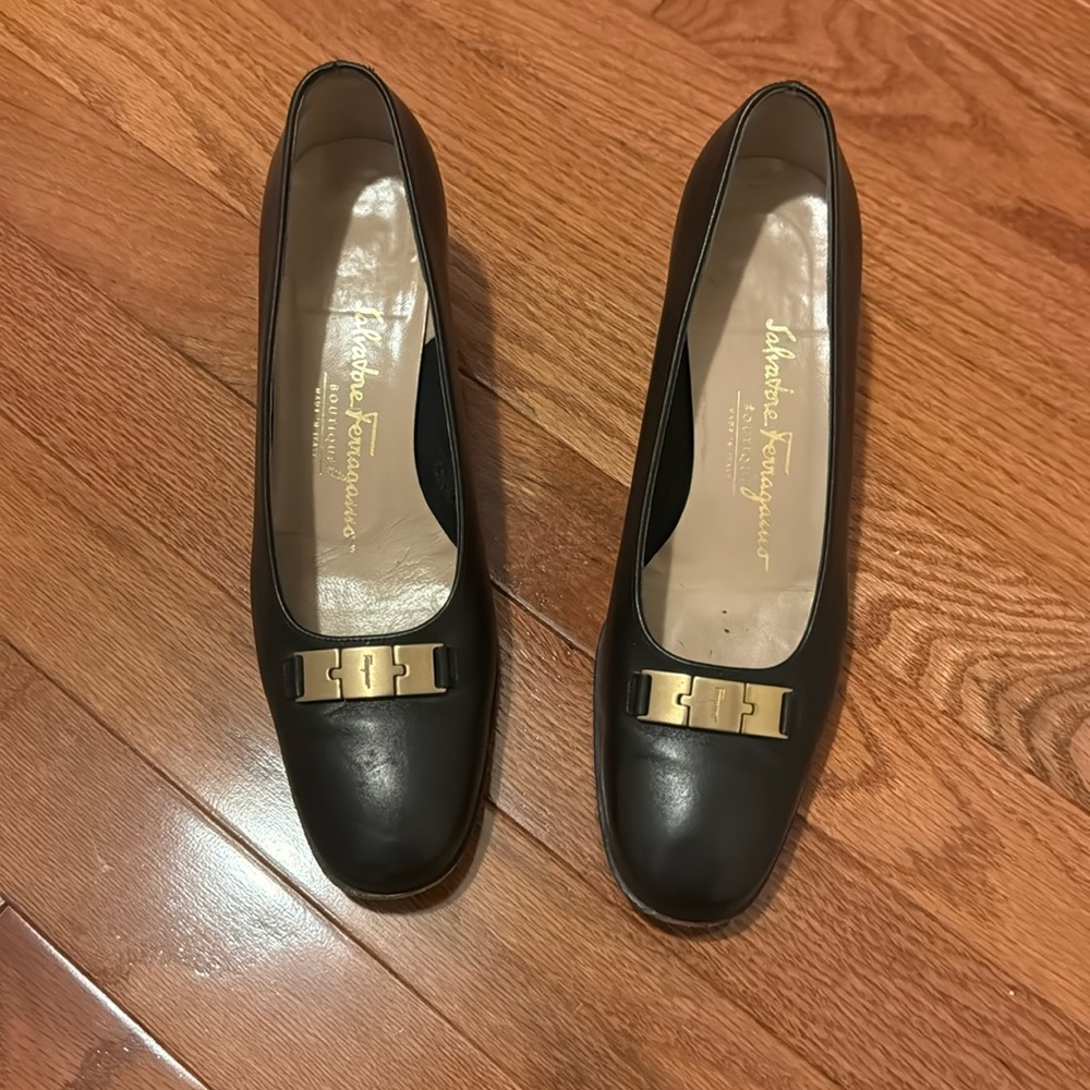 Vintage Salvatore Ferragamo women’s heels